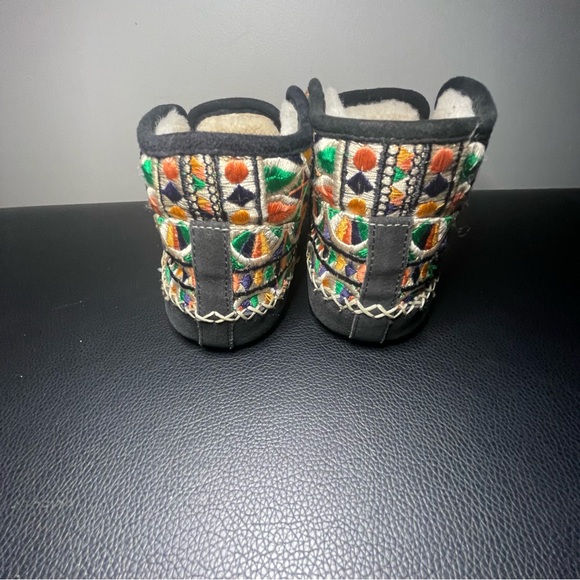 Free People Llani embroidered shearling lined slippers - Picture 2 of 7